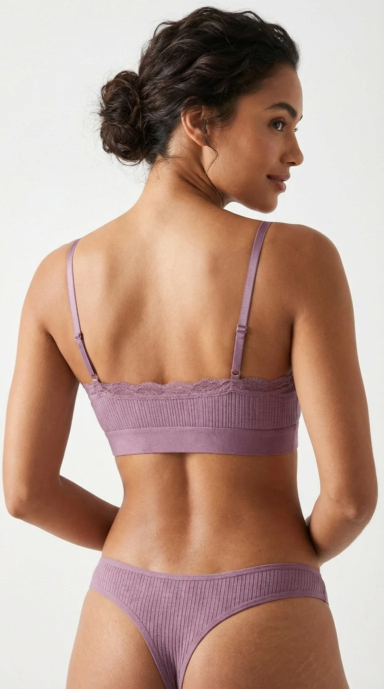 LunaIntim Vizon Fitilli Bralet Takım Dantel Şeritli ve Balensiz Günlük Set - Model Üzerinde Yandan Görünüm